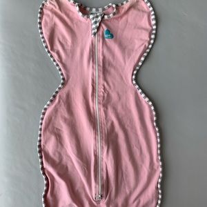 Swaddle up &swaddle me